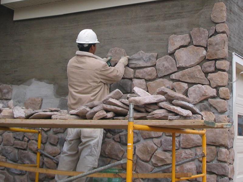 How To Stone Veneer A Wall 